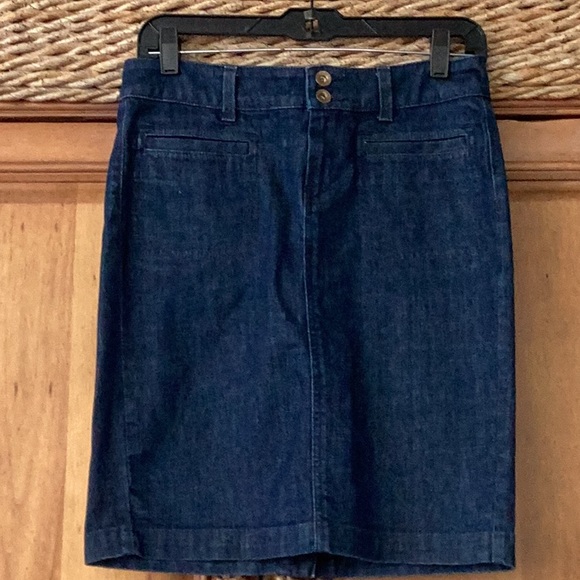 🦋NWOT Banana RepublicSo Fun Size 26 R Awesome Denim Skirt Wardrobe Must Have🦋 - Picture 2 of 10